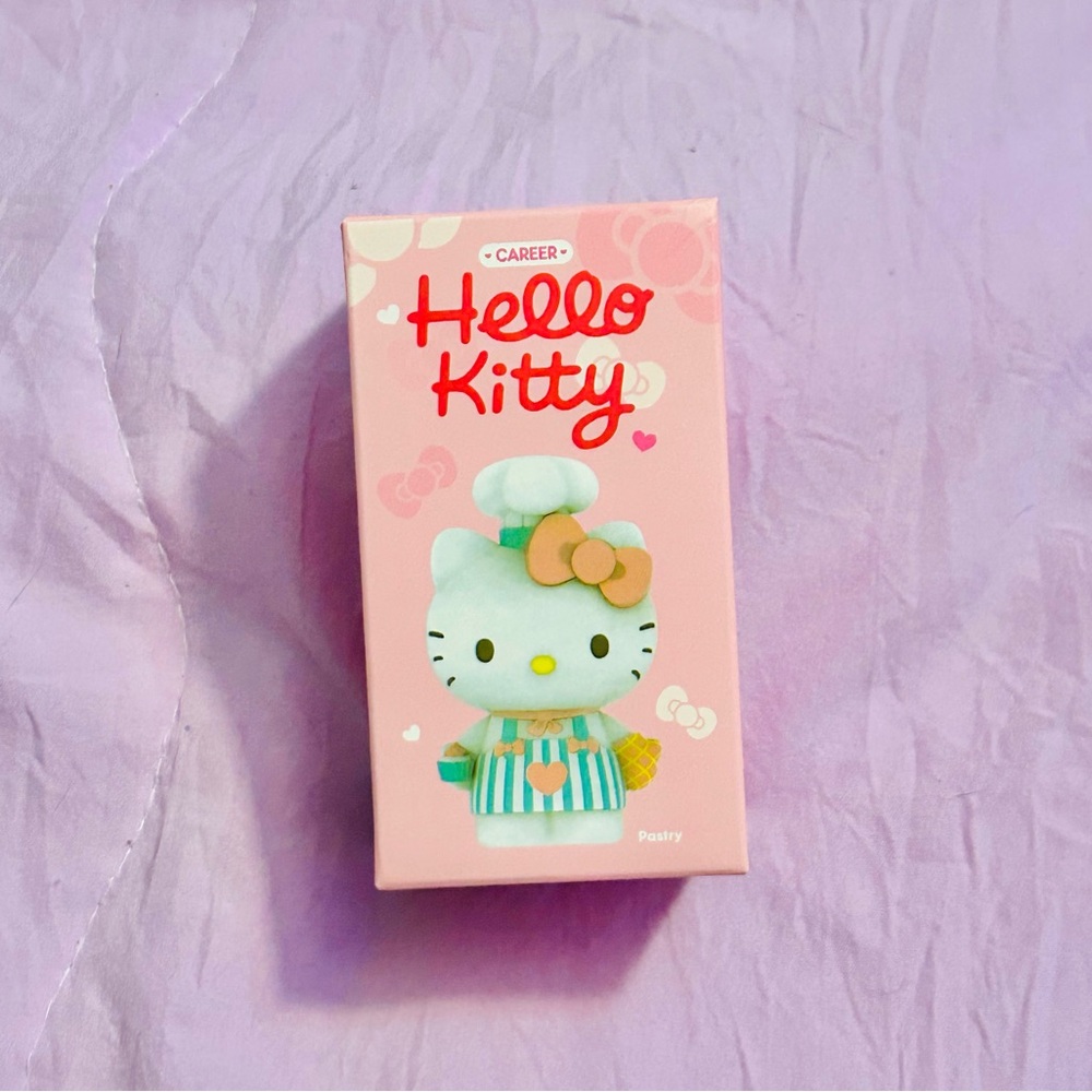 Hello Kitty Blind Box Figure